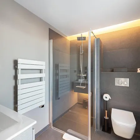 Chalet De Prestige Avec Jacuzzi - 10 Pers. - Fr-1-562-61 Alpstuga *